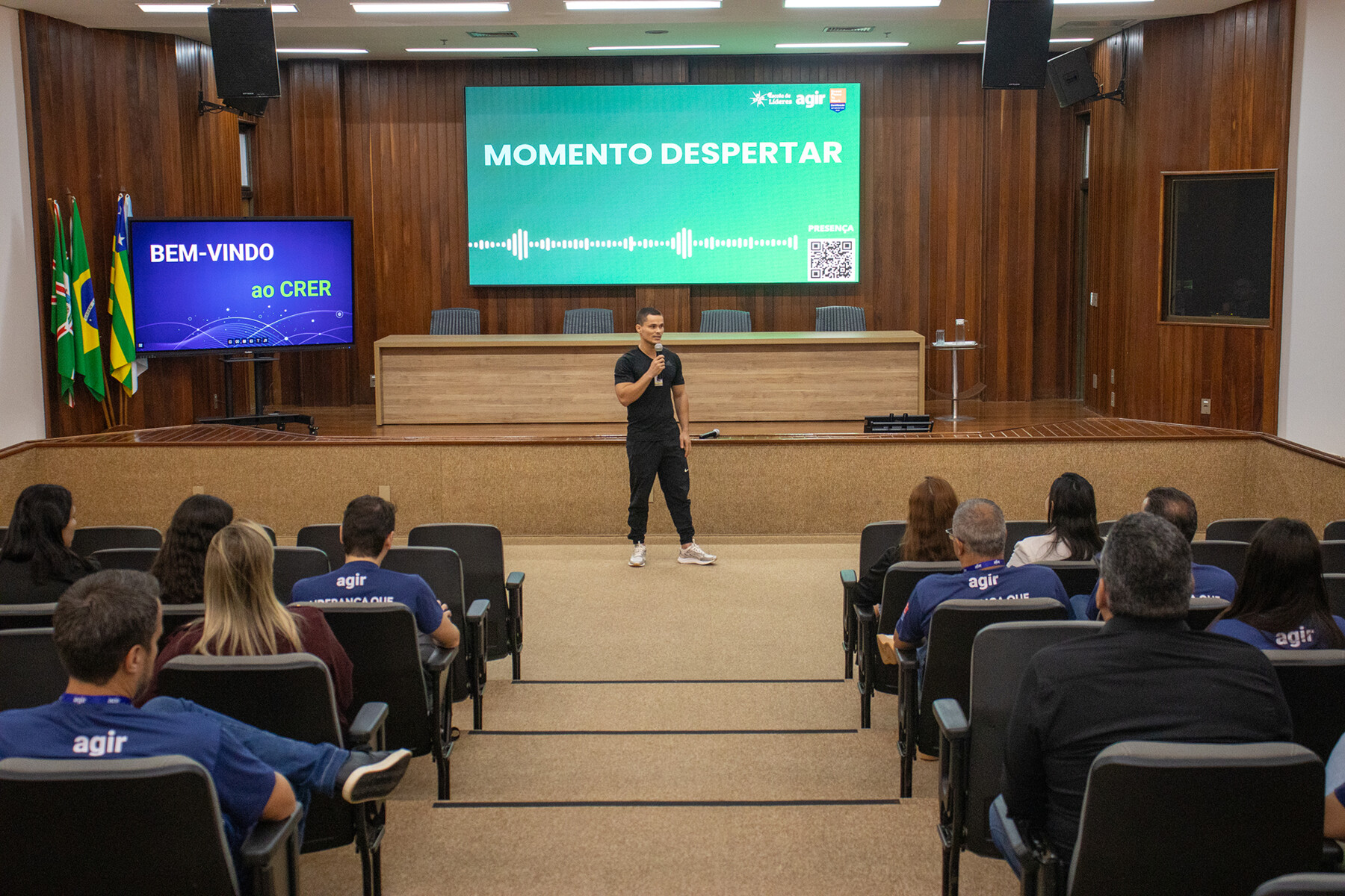 Escola de Líderes - multiplica agir7.jpg